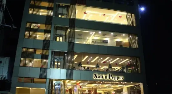 Salt'n Pepper Restaurant Faisalabad exterior