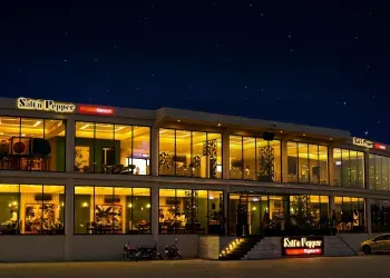 Salt'n Pepper Express Jhelum location